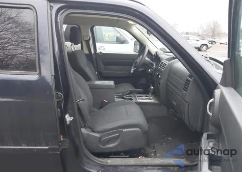 2011 Dodge Nitro Heat z USA, uszkodzony, nr VIN 1D4PU4GK2BW517904